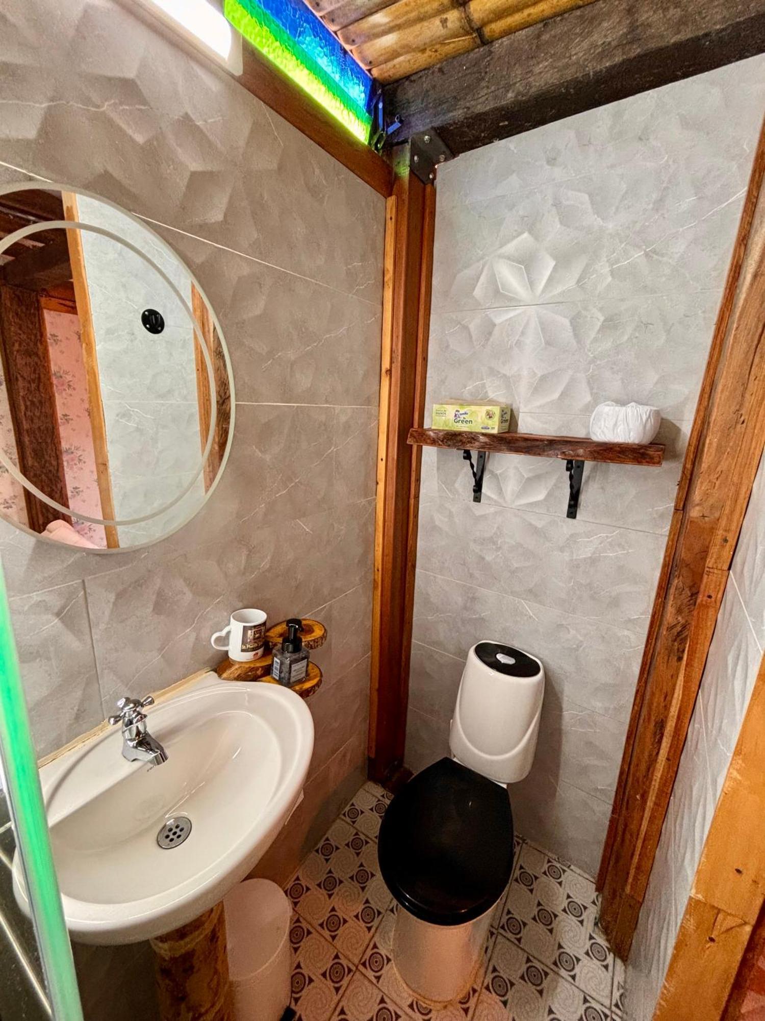 La Puesta Del Sol Hotel Filandia Cameră foto